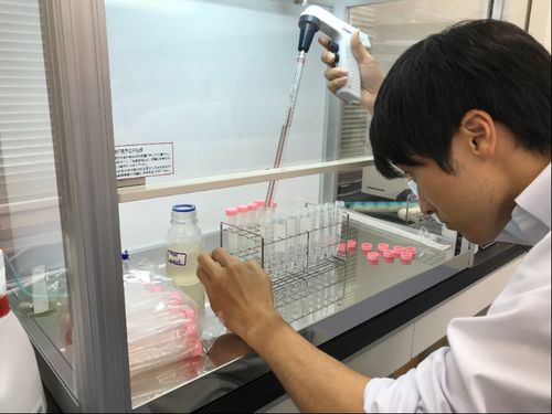 大学と連携し、研究を進める