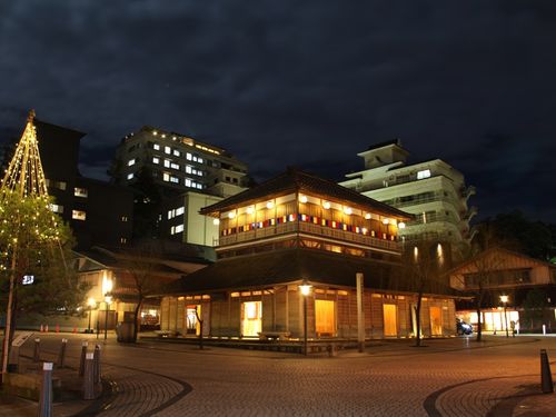 明治時代の共同浴場を再現した古総湯（山代温泉）