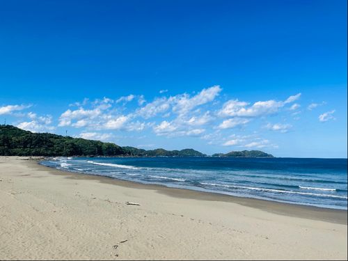サーフビーチ生見海岸