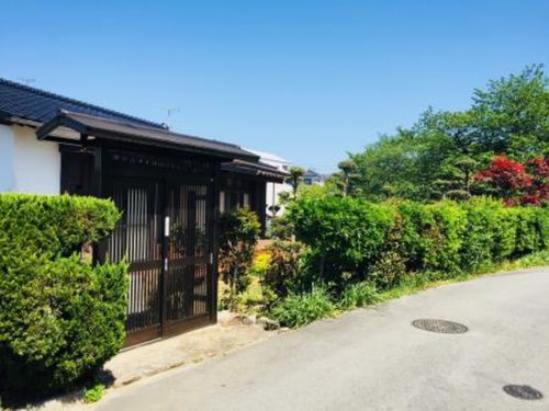 お試し住宅は、便利ながらも静かな場所にあります