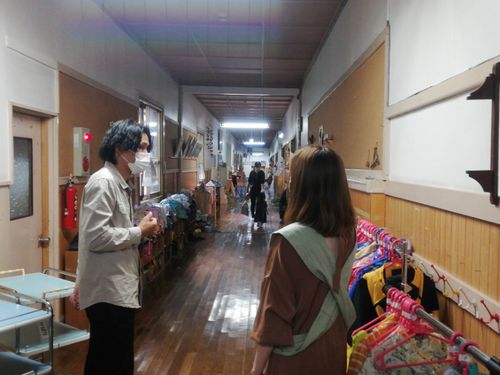 私立幼稚園の見学。自然とのふれあいと自主性を育てる教育で大人気