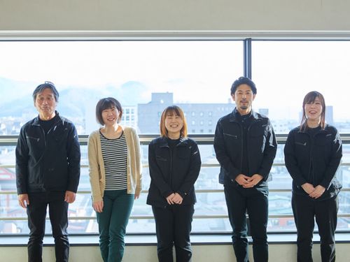 NPO法人プラッツのメンバー