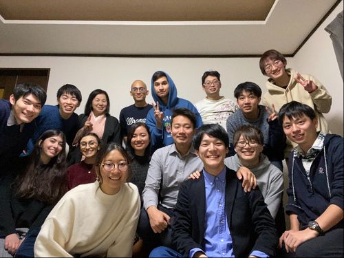 オープニングパーティーの様子