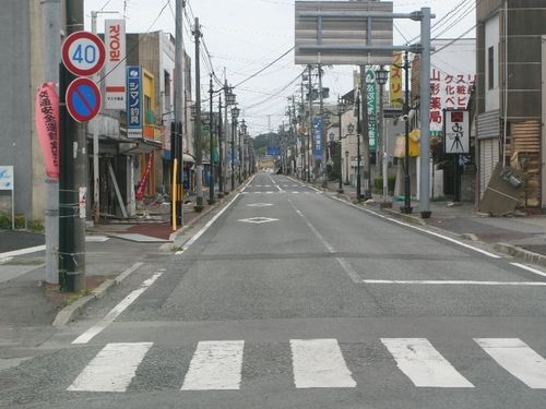 解体前の商店街の様子（2011年5月27日撮影）