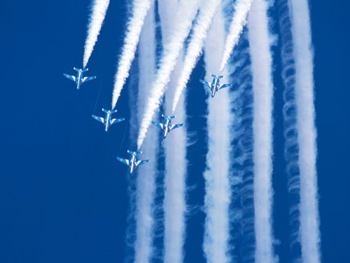 航空自衛隊松島基地　ブルーインパルス訓練飛行は日常