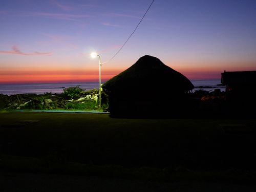能登の夕刻（珠洲市・角花家の塩田）