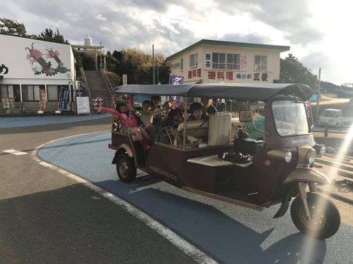 地域のイベントなどに参加して、トゥクトゥクがだいぶ知られる存在になってきました