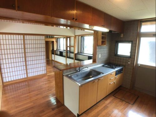 憧れのオープンキッチンで気持ちよく料理できる棟も