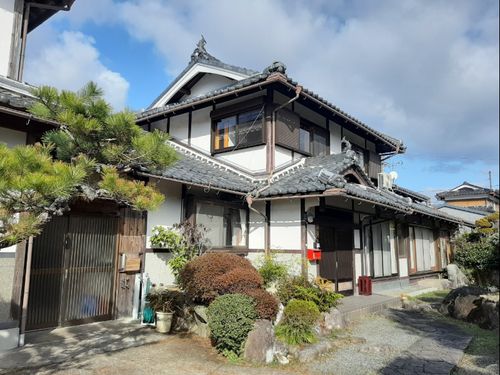 Wぴーすの外観