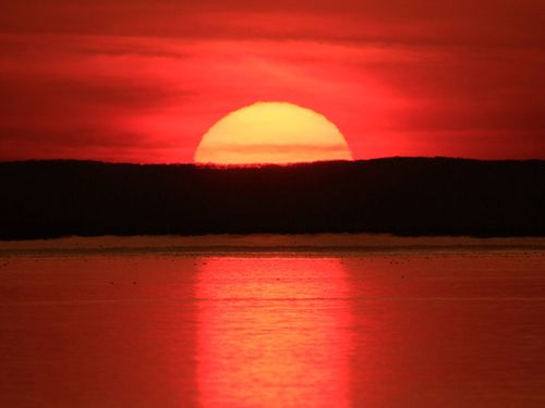サロマ湖に沈む夕日は絶景です。一日の疲れを癒してくれます。