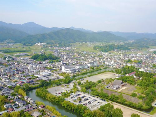 丹波篠山市市街地の町並み
