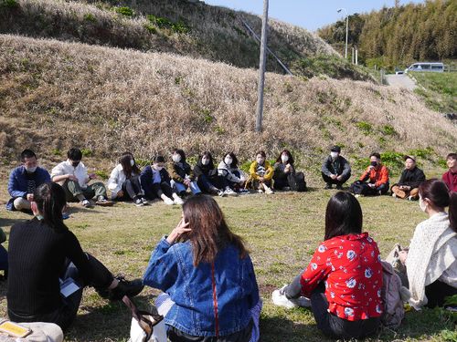 目指すは若者で溢れる島！