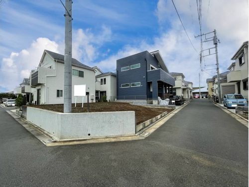 内陸側の住宅街の一角