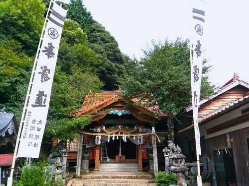 ライブ配信はここ、高佐八幡宮からお届けします！