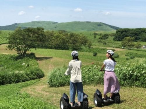 秋吉台をセグウェイで駆け巡る人気のアクティビティ！「セグウェイツアーin秋吉台」