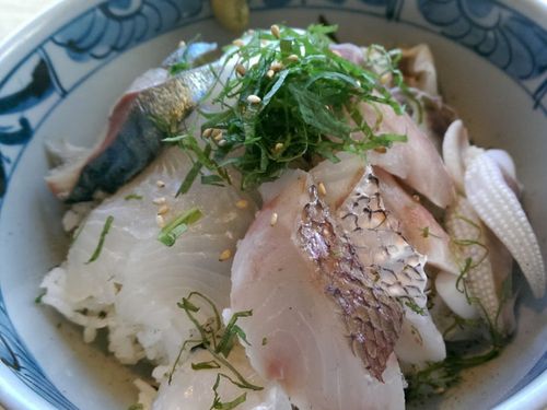 名物！海鮮丼