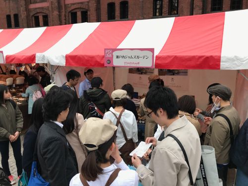 横浜赤レンガ倉庫で開催された「パンのフェス」に出店した際の様子