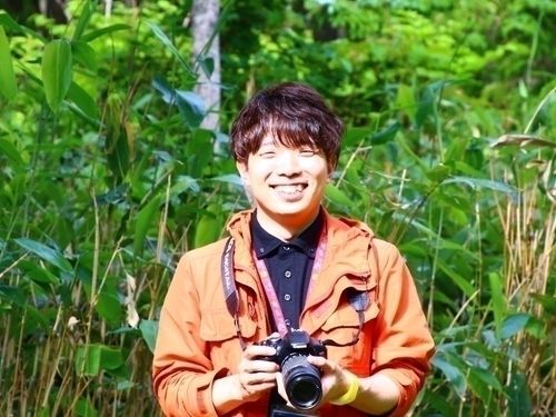 素晴しい映像というものは、一朝一夕で得られるものでないと承知しています。そこで、働き方については、要望に合わせて柔軟に対応させて頂くつもりです。最高のヒトコマを生み出すための環境づくりにご協力します。