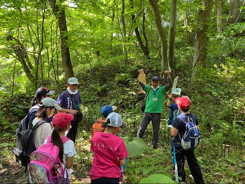 子供郷土史講座の様子。のびのび育つ環境だけでなく、サポートも充実。