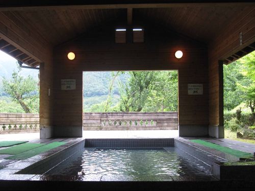 源泉を使用した水風呂