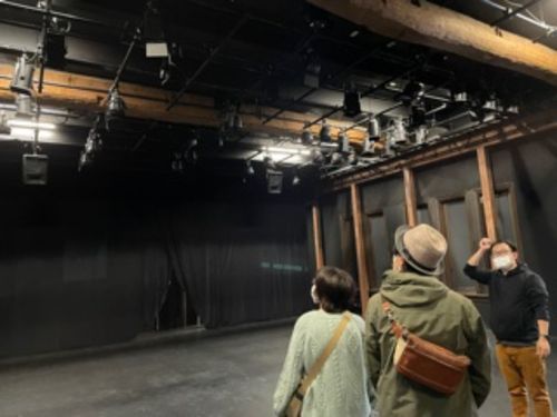 演劇のまち、豊岡にある劇場を見学