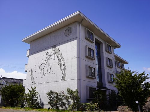 舞台となるのはここ！空室が続いた市営団地を利活用した取り組みです！
