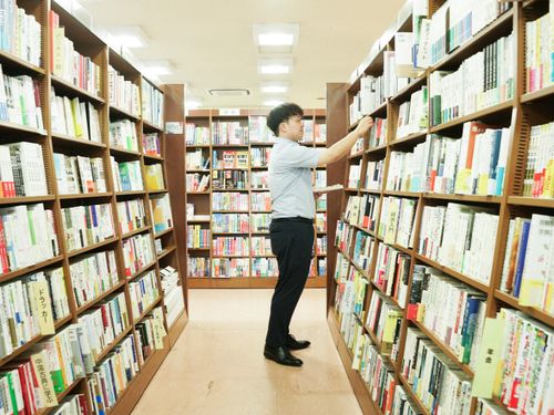 啓林堂書店の林田さん