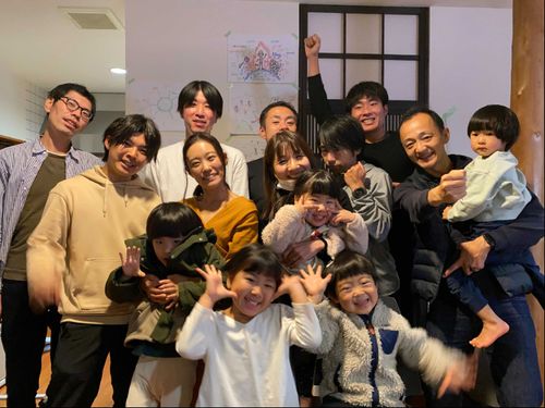 好きな場所で、家族と暮らしも仕事も大切にする仲間たち