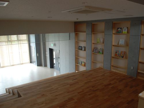 だんだん広場