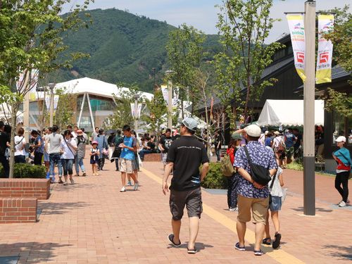 おしゃれな港町　シーパルピア女川