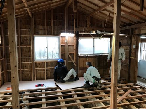 2軒目の空き家の改修作業