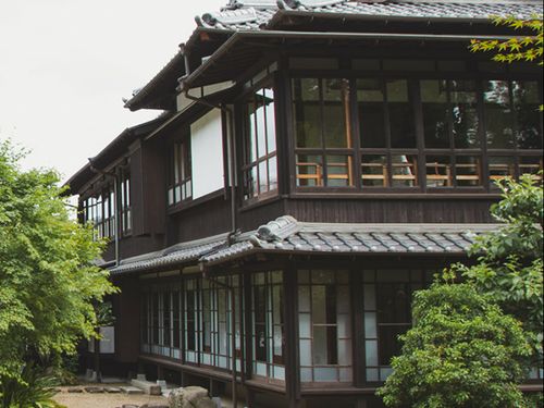会場の「菜香亭」