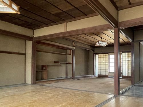 現状のmee mee center Sumeba ２階