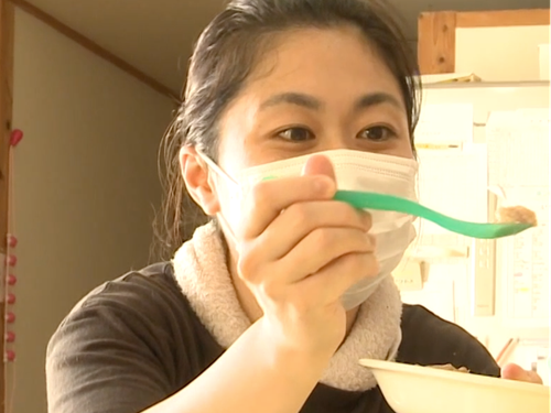 介護施設で食事介助！