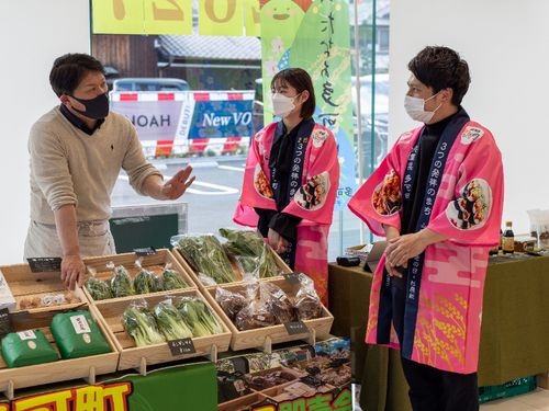 多可町の特産品を取り扱うマルシェ