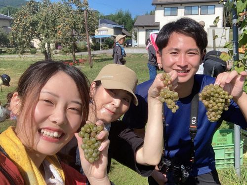 スタッフ①多勢※写真左（旅・体験・交流好き、あつまれ～！！）