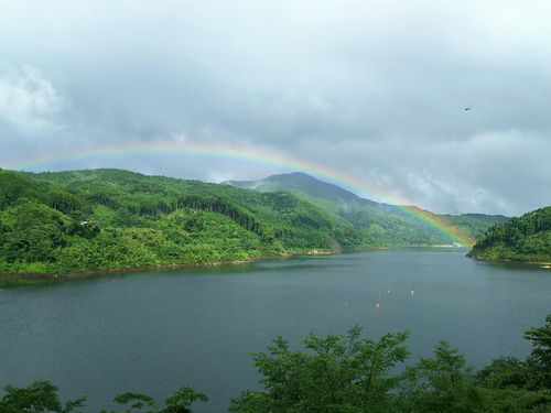 富士しゃくなげ湖（嘉瀬川ダム）