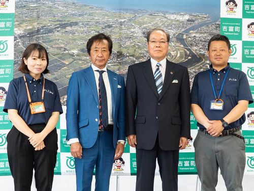 行政とまちづくり会社が一緒になって地域おこしに取り組んでいます