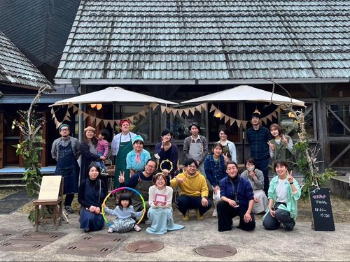 小国町のESD拠点として企画・実施した『サスティナマルシェ』