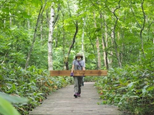 緑のリトリートプログラムの例　苗場ボードウォーク