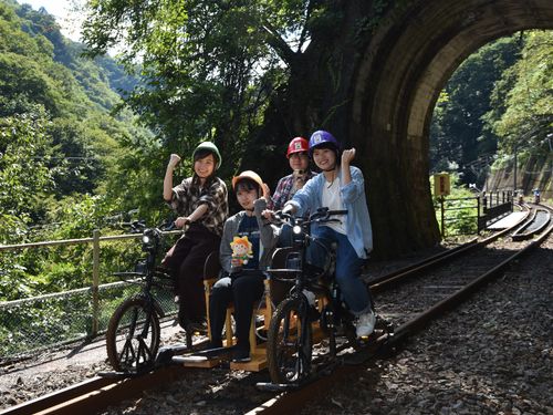アガッタン乗車の様子