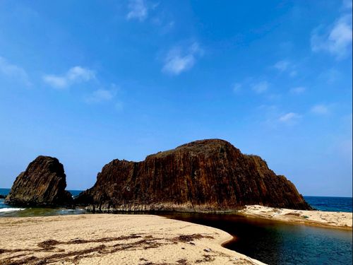地域のシンボル「立岩（たていわ）」