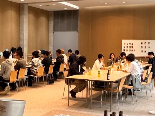 前回（第32回）の「島コン」の様子。