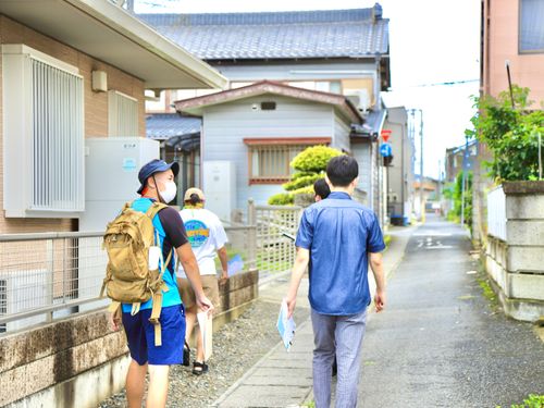 まち歩きの様子①