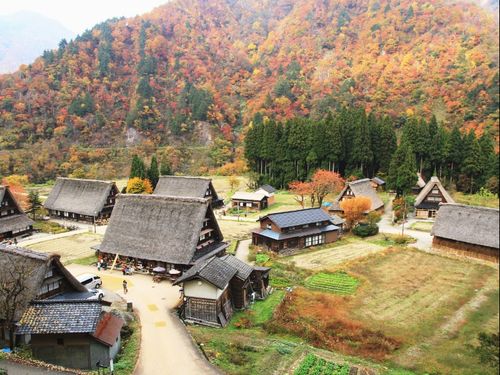 会場となる五箇山 菅沼合掌集落