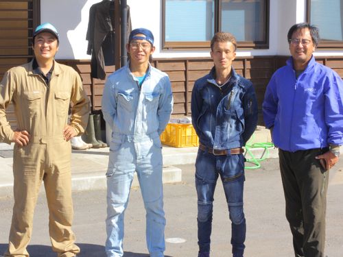 結心ファームの皆さん「和気藹々とした職場でストレスなく働いています！まずは気軽に遊びに来てけらいん！」