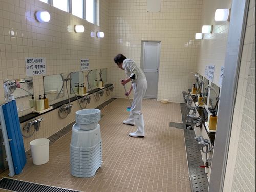 管理人さんも高齢化で、後継者を募集中