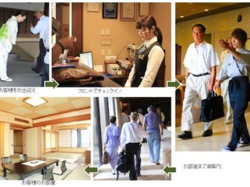 お客様をお出迎え
