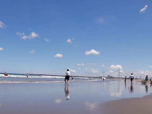 平井海水浴場（夏季開設）