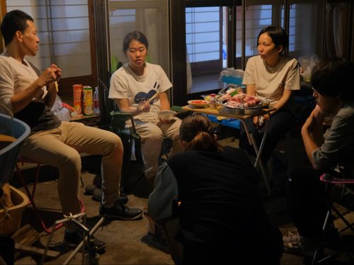 前回の様子①：夜はちおこのお家でBBQ